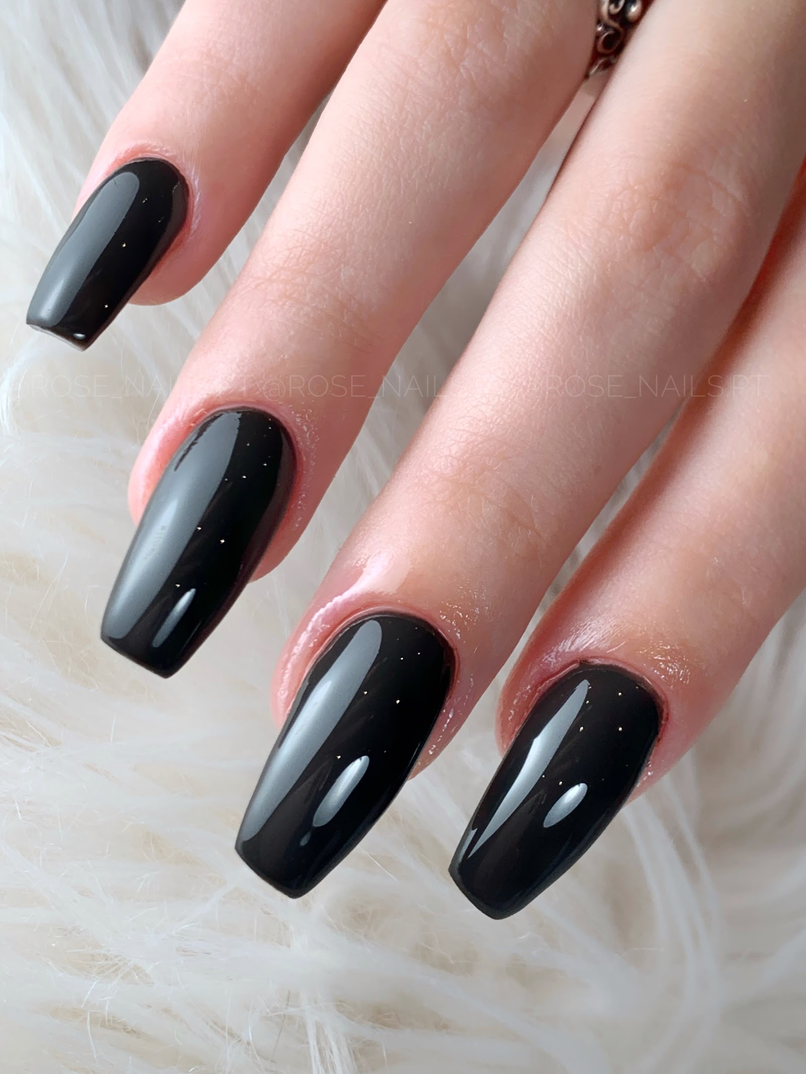 Rose Nails