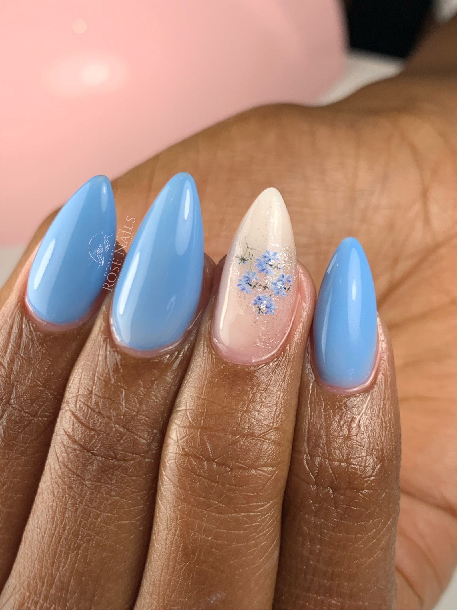 Rose Nails